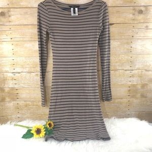 Bcbg maxazria long sleeved striped sweater mini